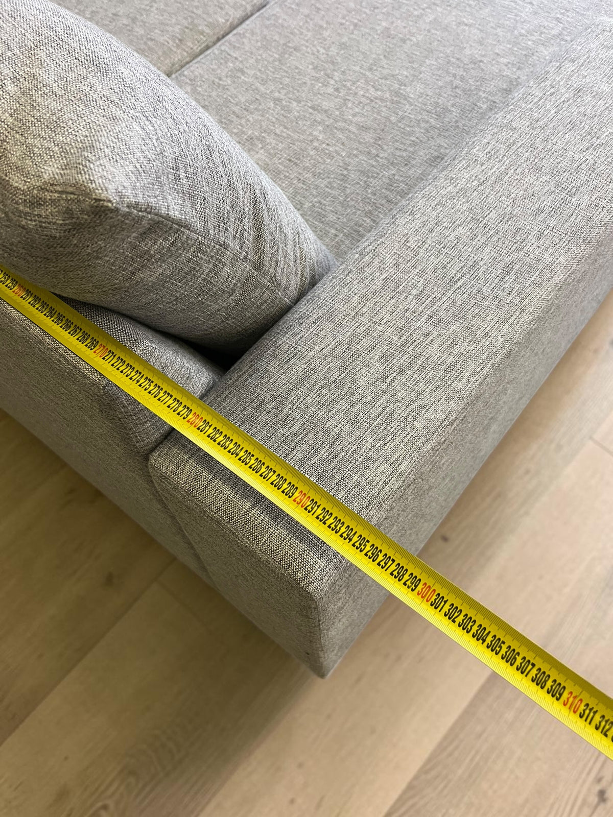Large U-Shaped Sectional Sofa in Light Grey
