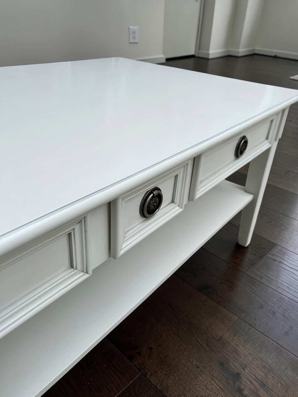 Elegant White Coffee Table with 3 Drawers & Lower Shelf