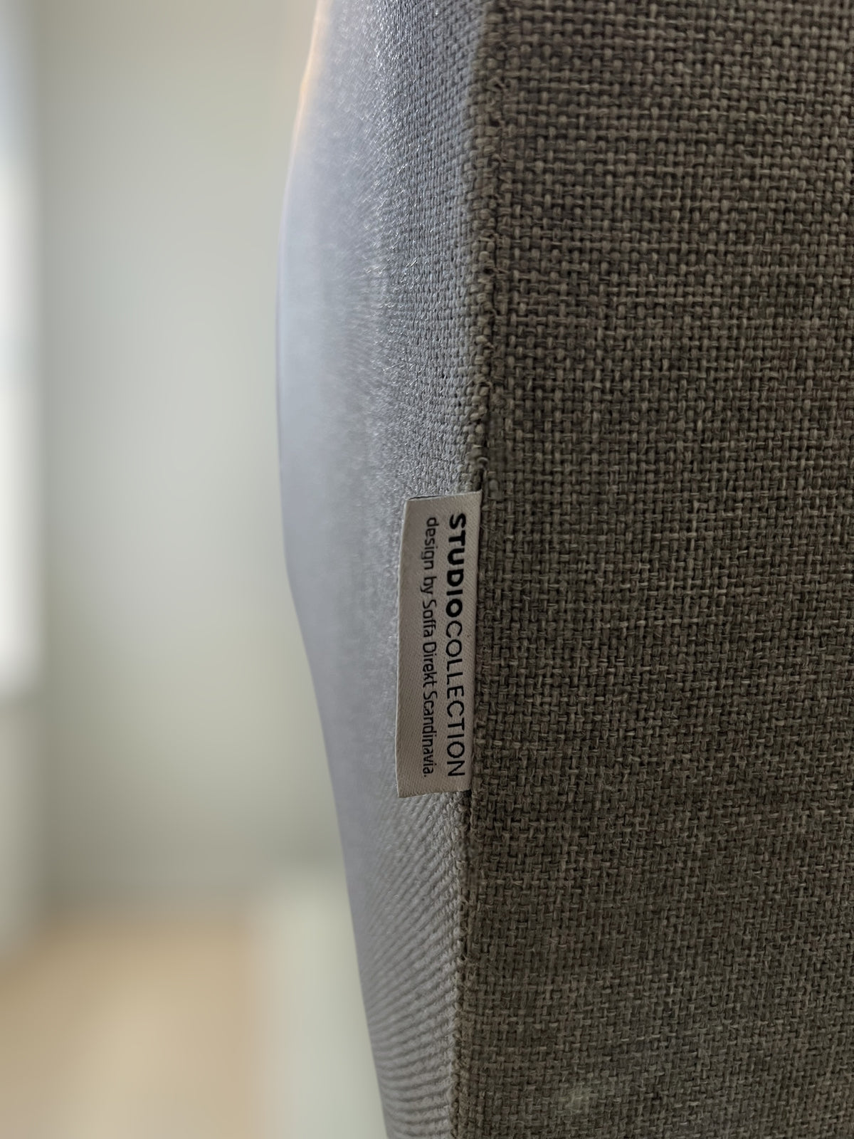 STUDIO COLLECTION 3-Seater Sofa (Scandinavia Design)