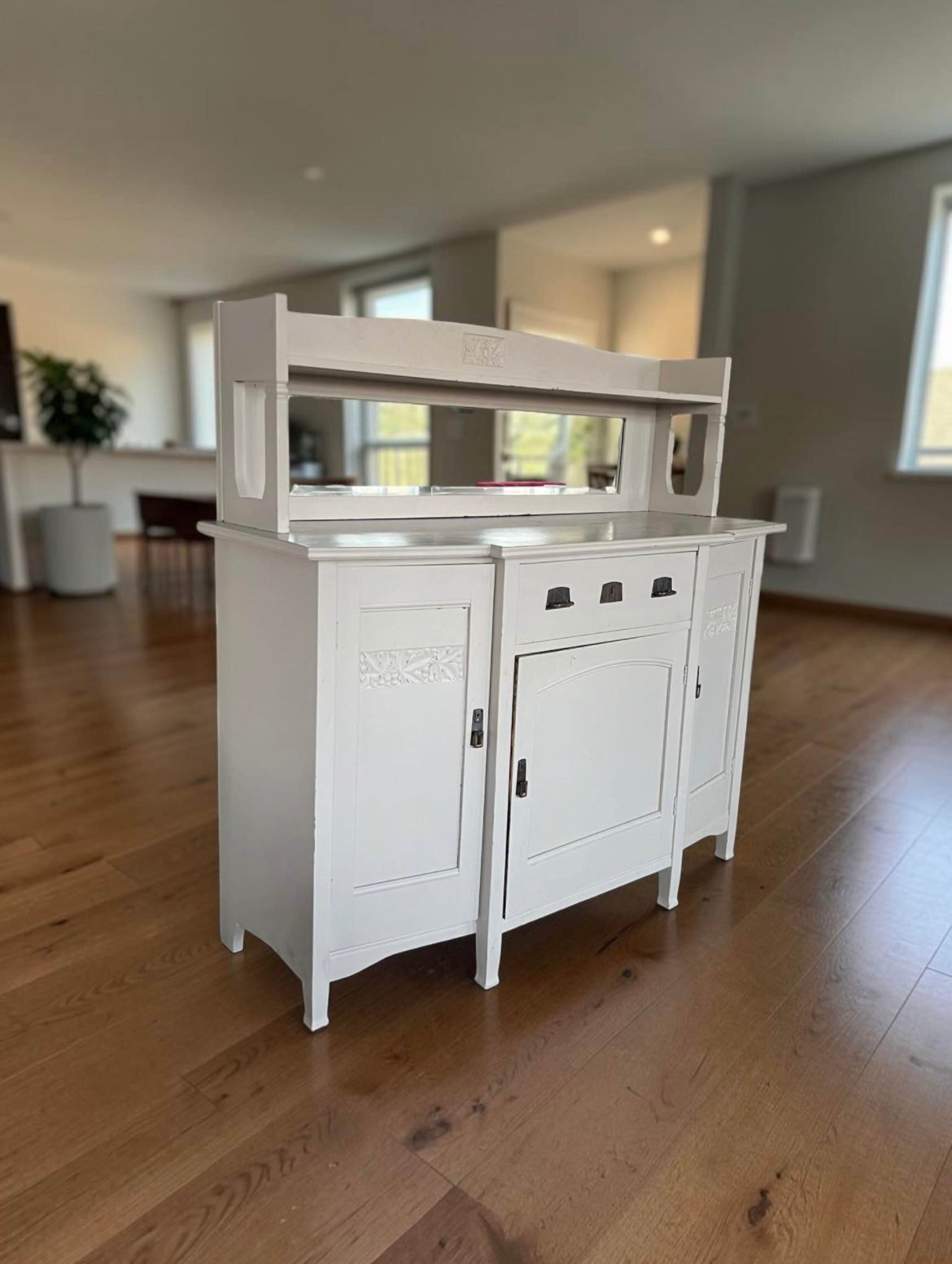 Antique Art Nouveau / Early Art Deco Sideboard Buffet (circa 1910–1930)