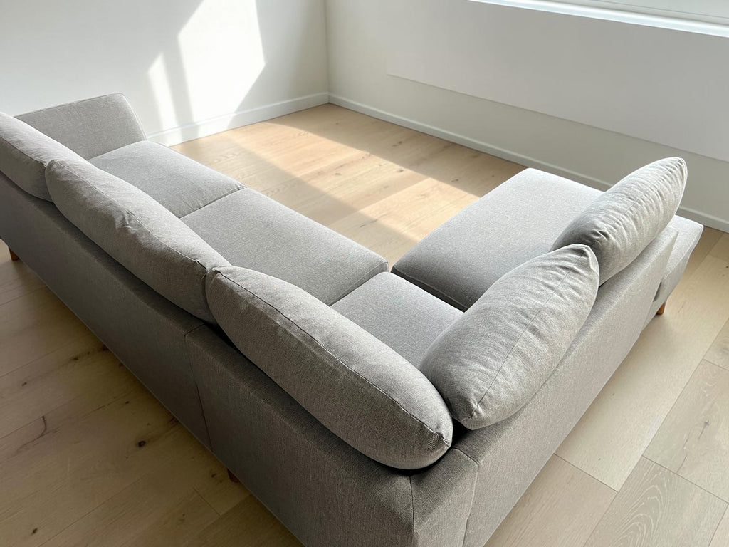 Light Grey Corner Sofa – 280 x 195 cm