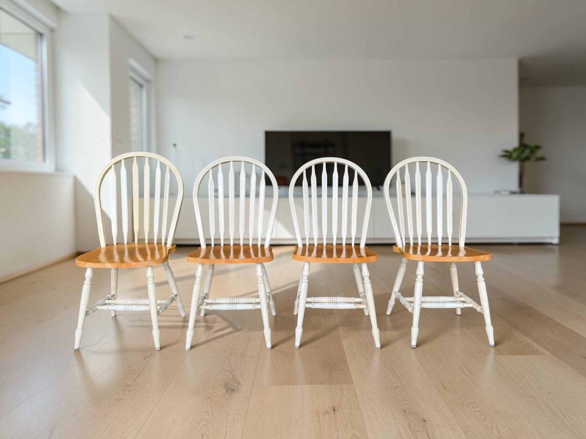 Dining chair set