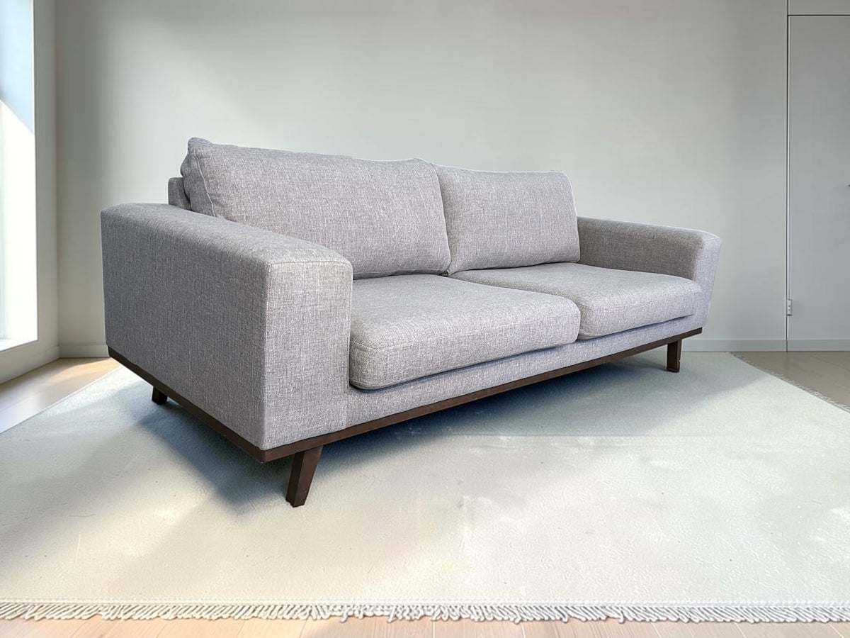STUDIO COLLECTION 3-Seater Sofa (Scandinavia Design)