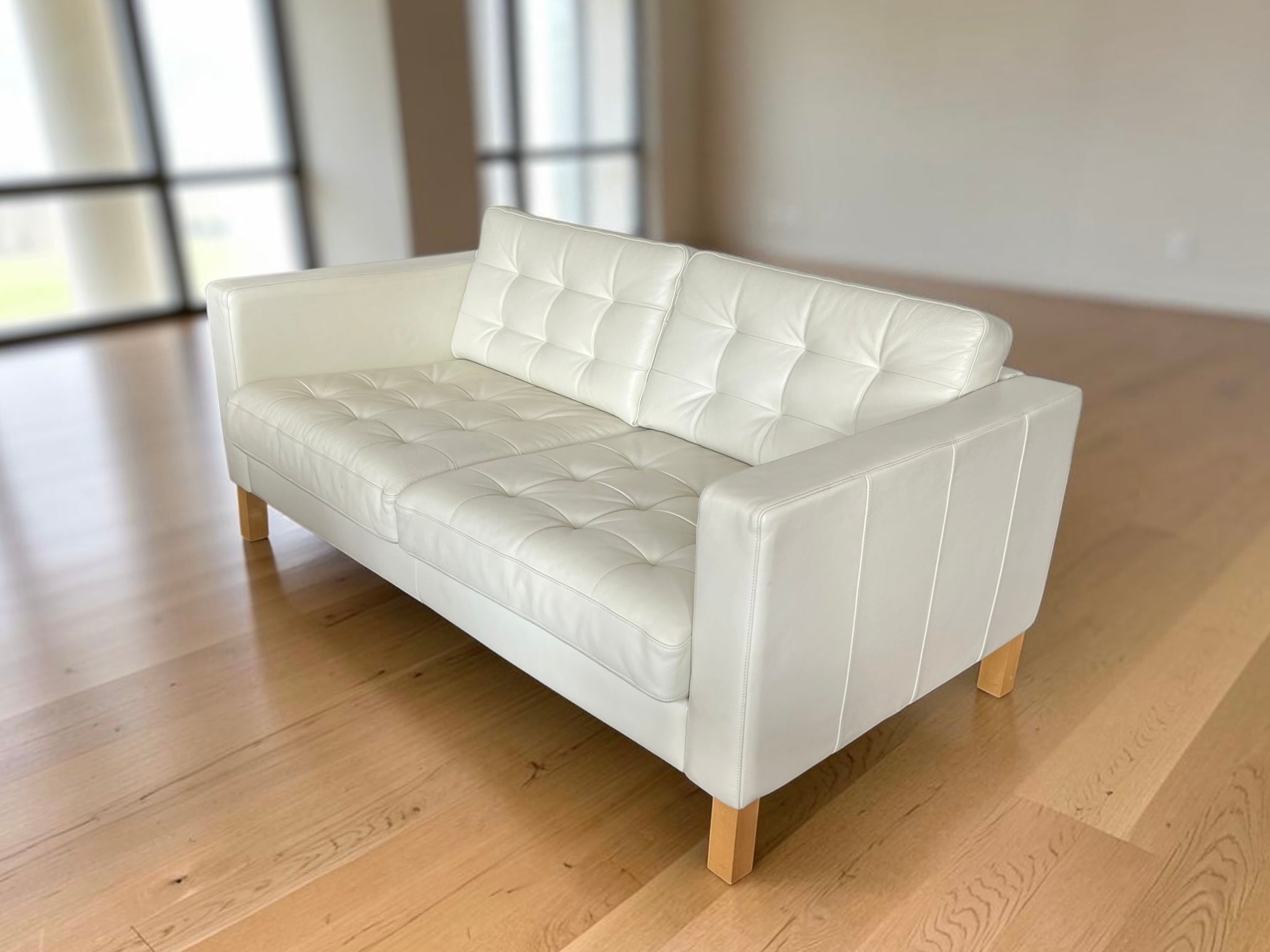 Elegant White Genuine Leather Sofa (165 cm)