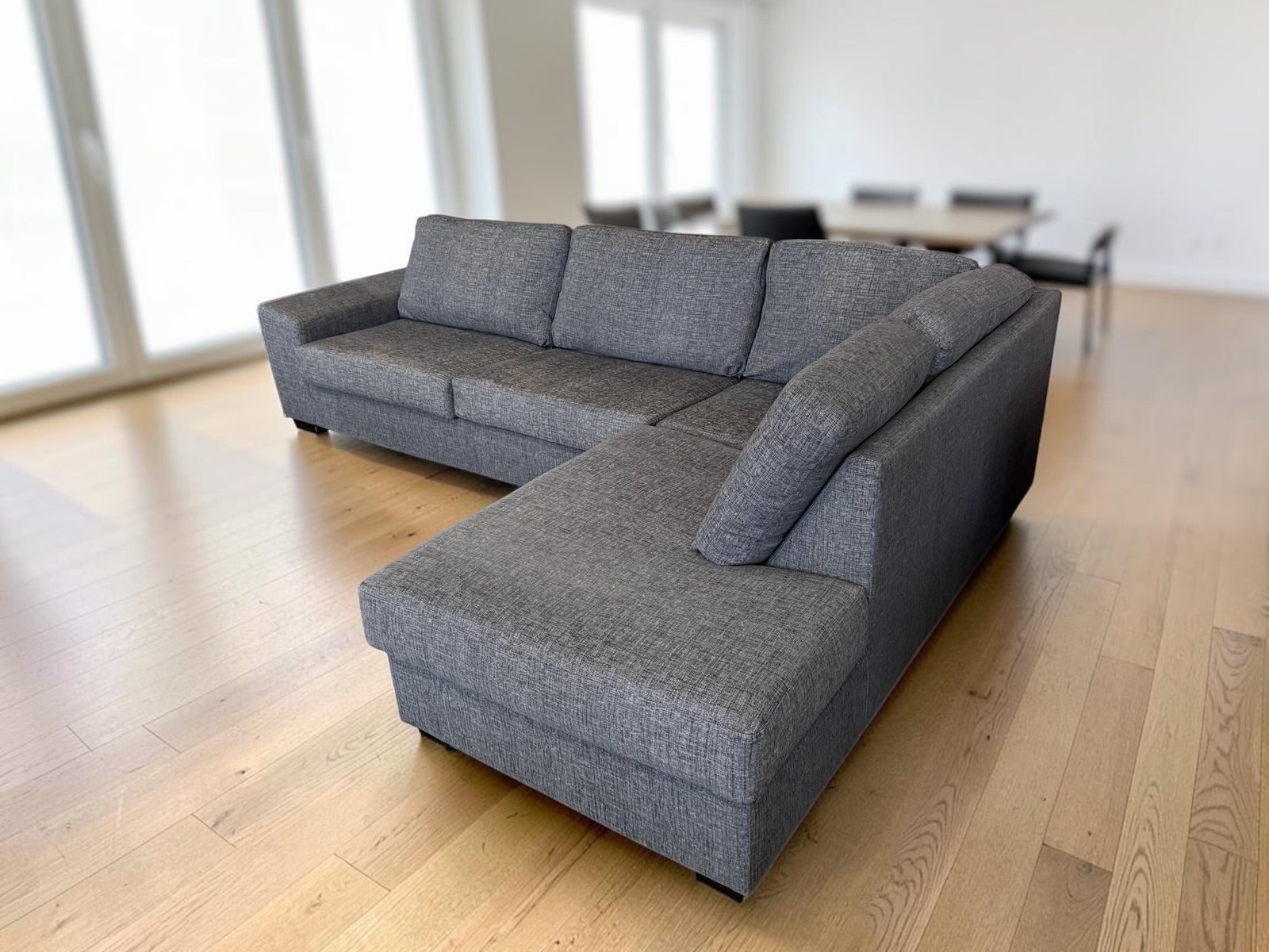 Comfortable L-Shape Corner Sofa