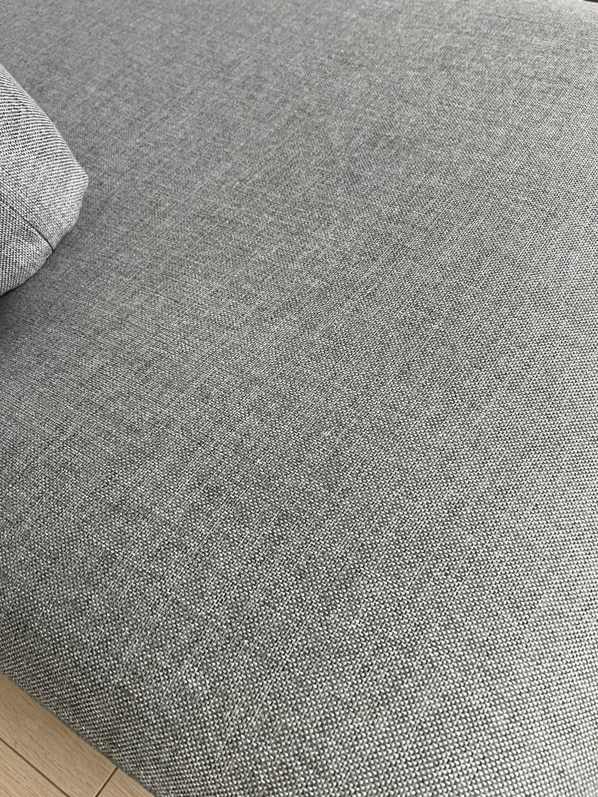 Light Grey Corner Sofa – 280 x 195 cm