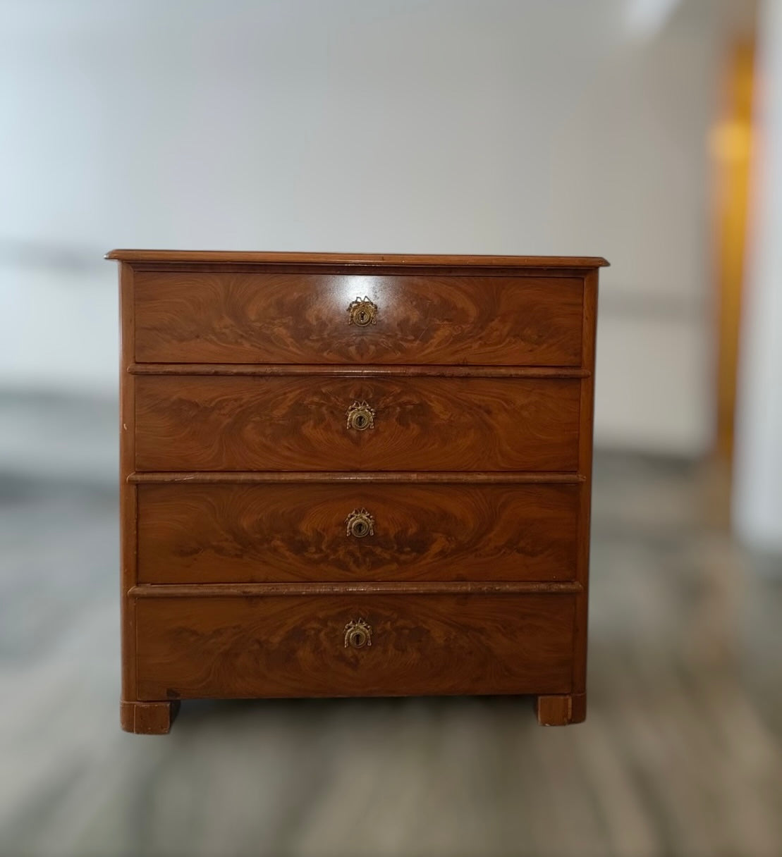 Dresser from 1930/1940