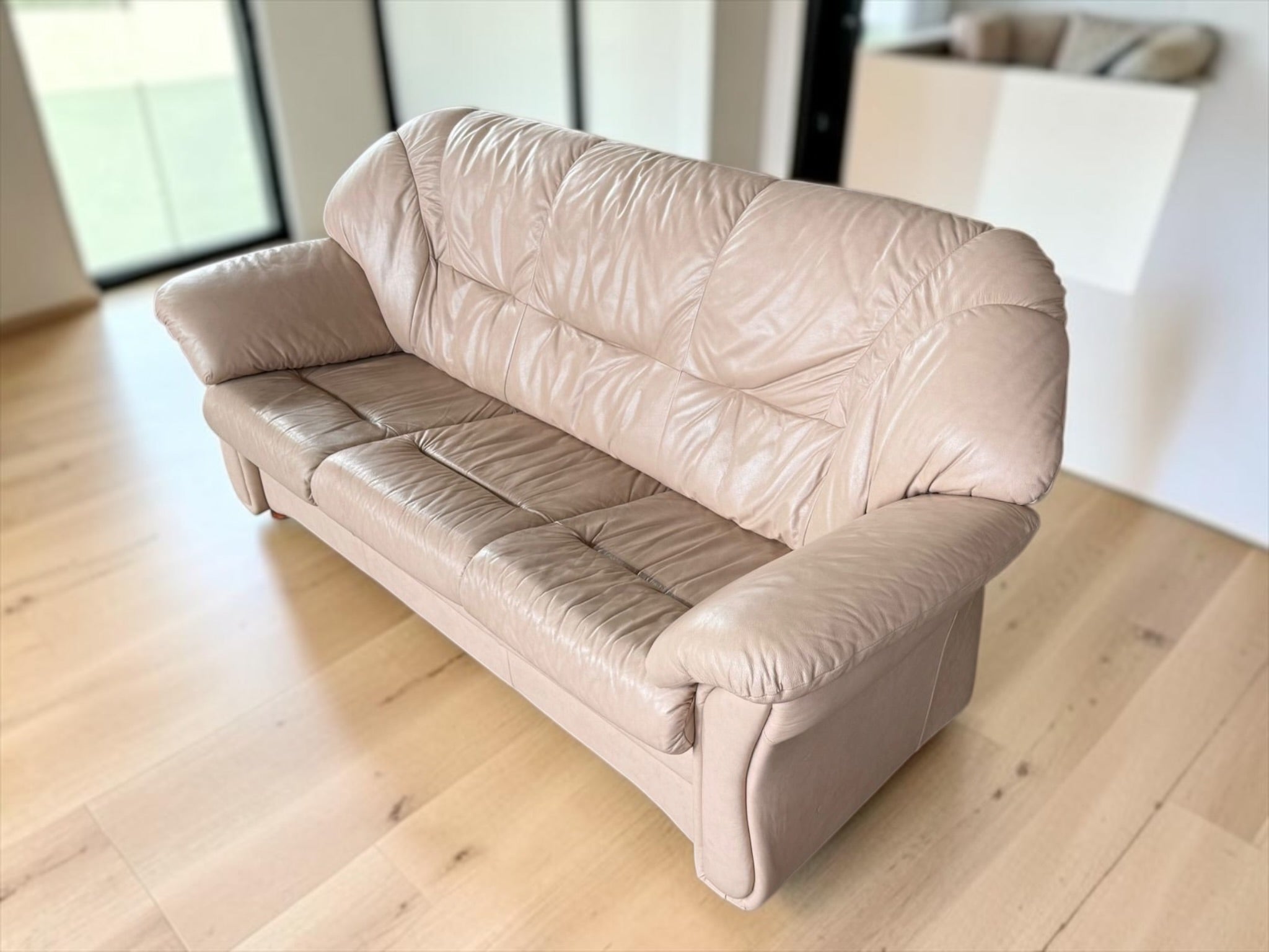 Leather sofa 3 seater