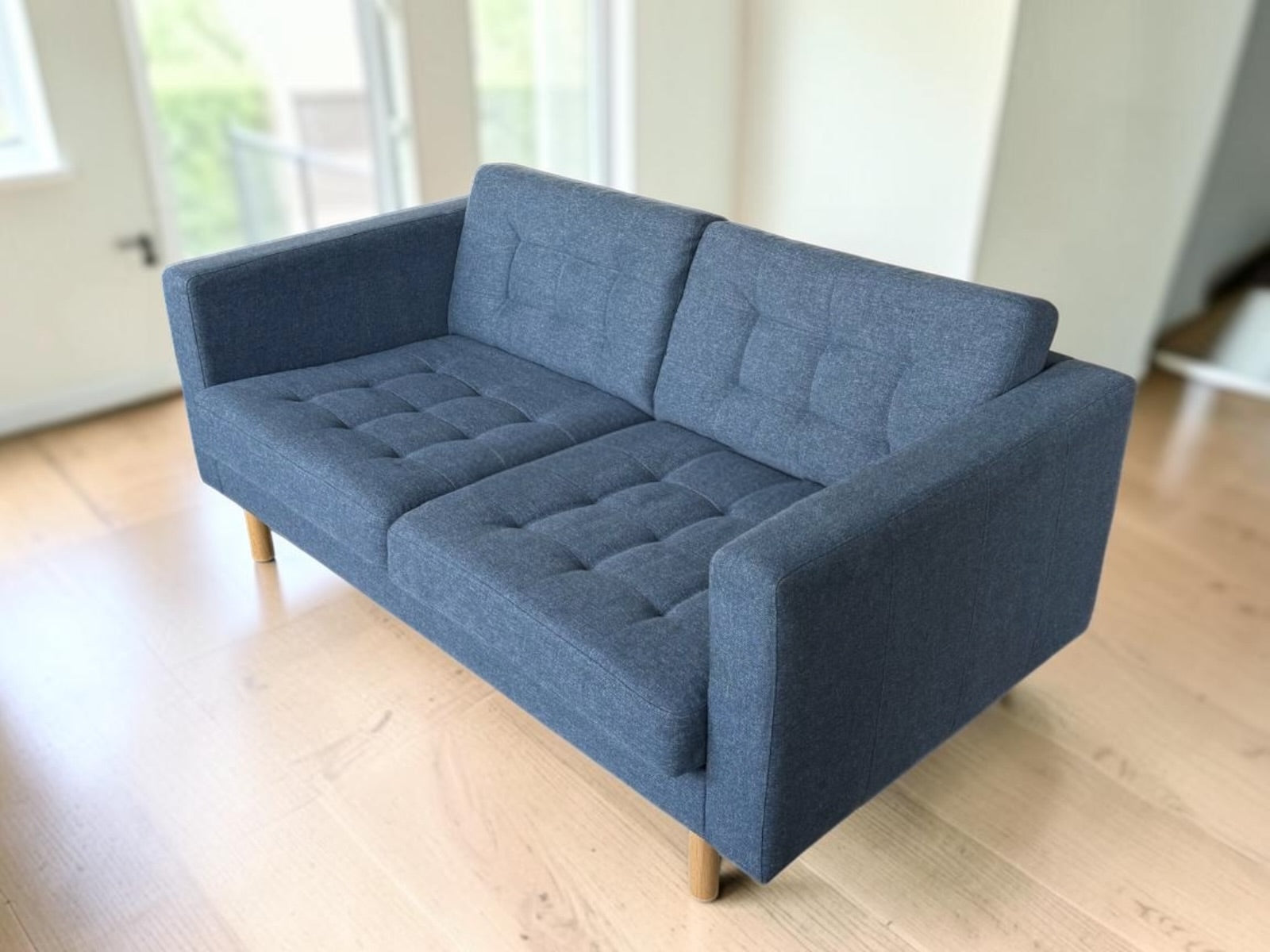 Elegant & Comfortable Living Room Sofa (Non-Sleeper)