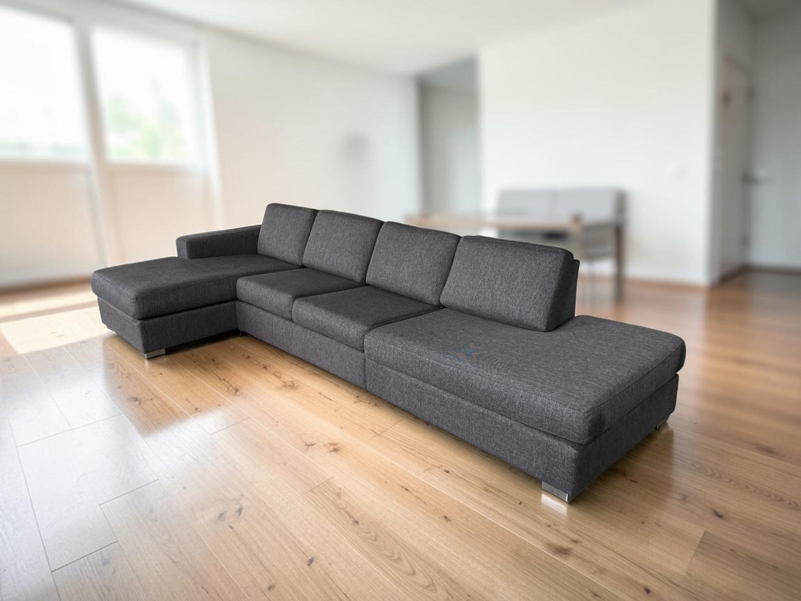 Ultra-Spacious Sectional Sofa with Moveable Footstool