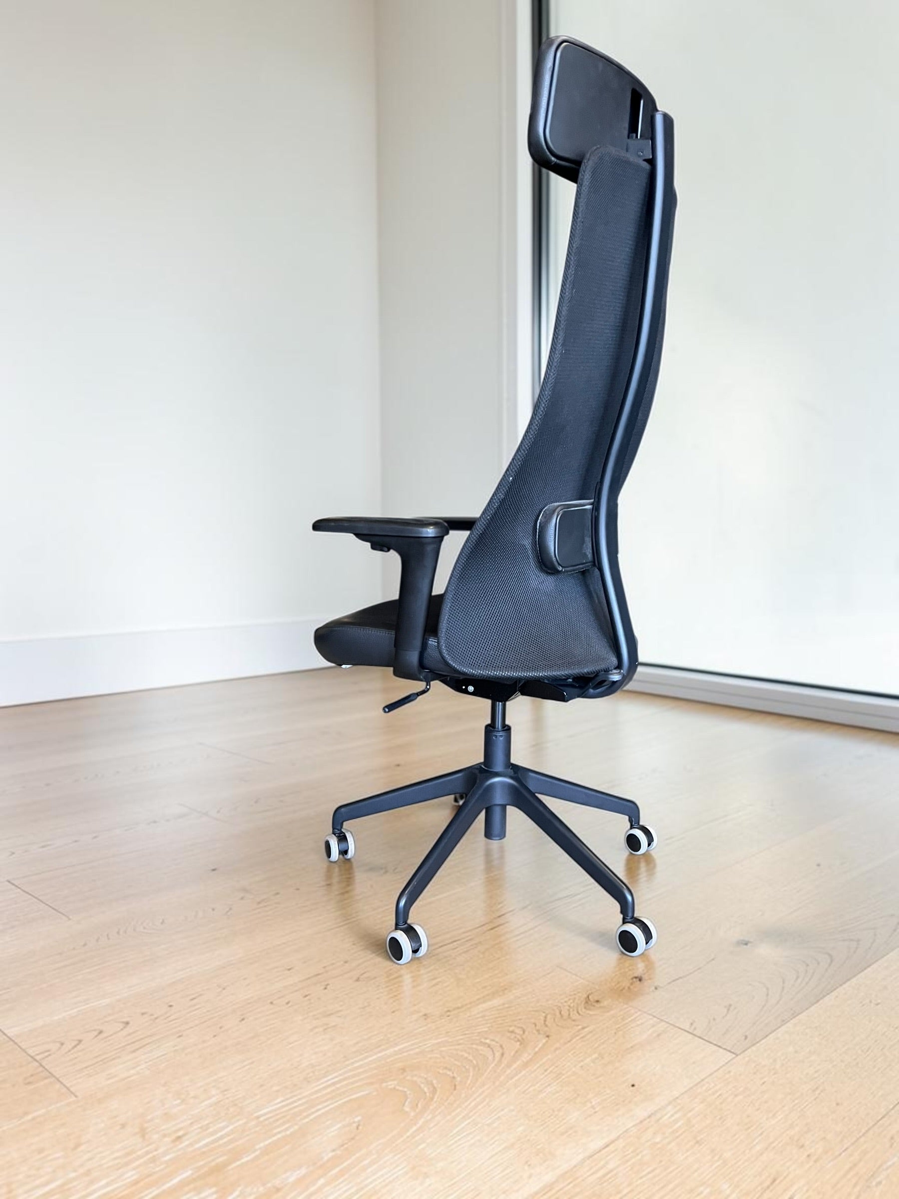 JÄRVFJÄLLET office chair
