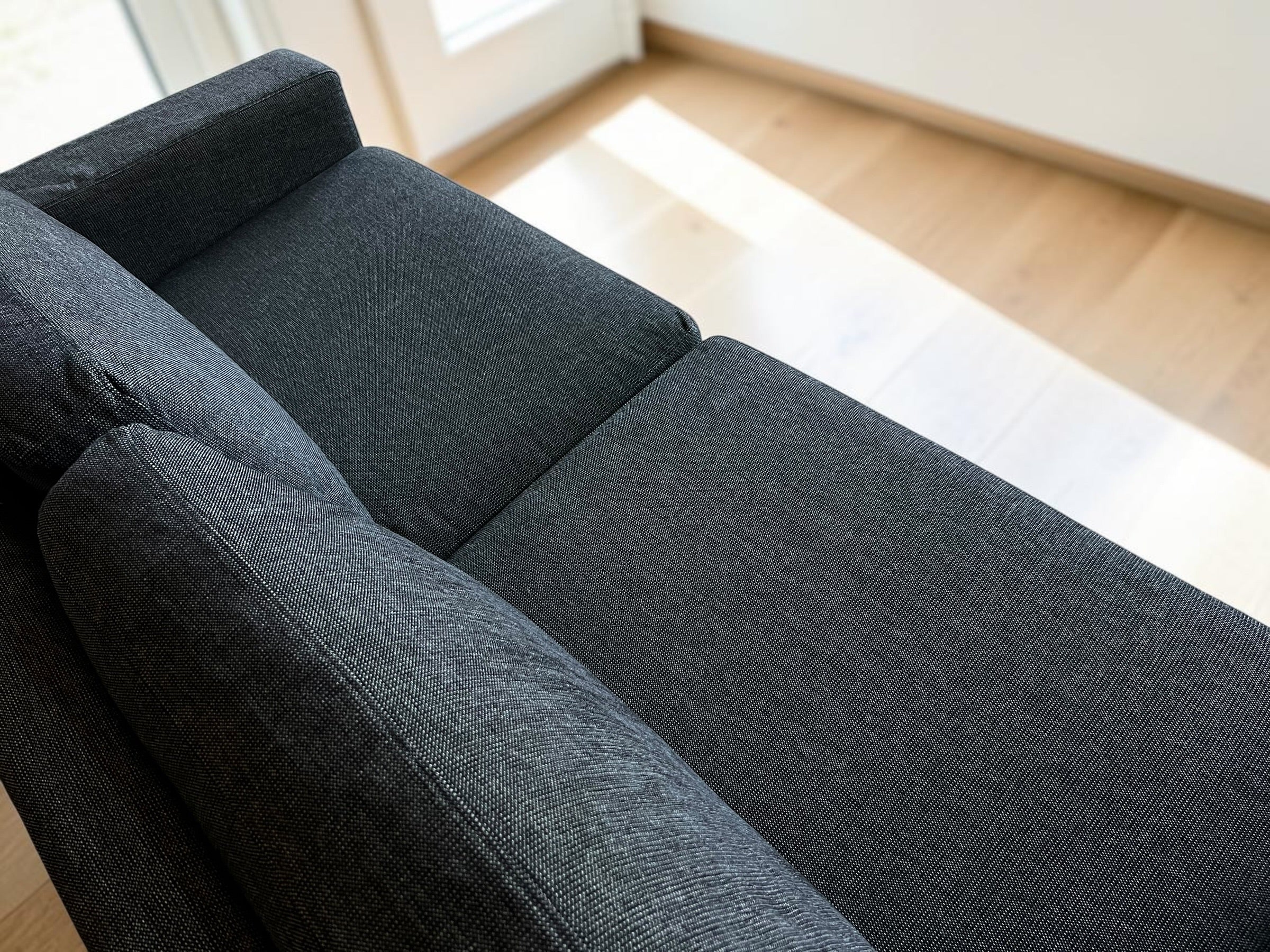 Elegant & Comfortable Living Room Sofa (Non-Sleeper)