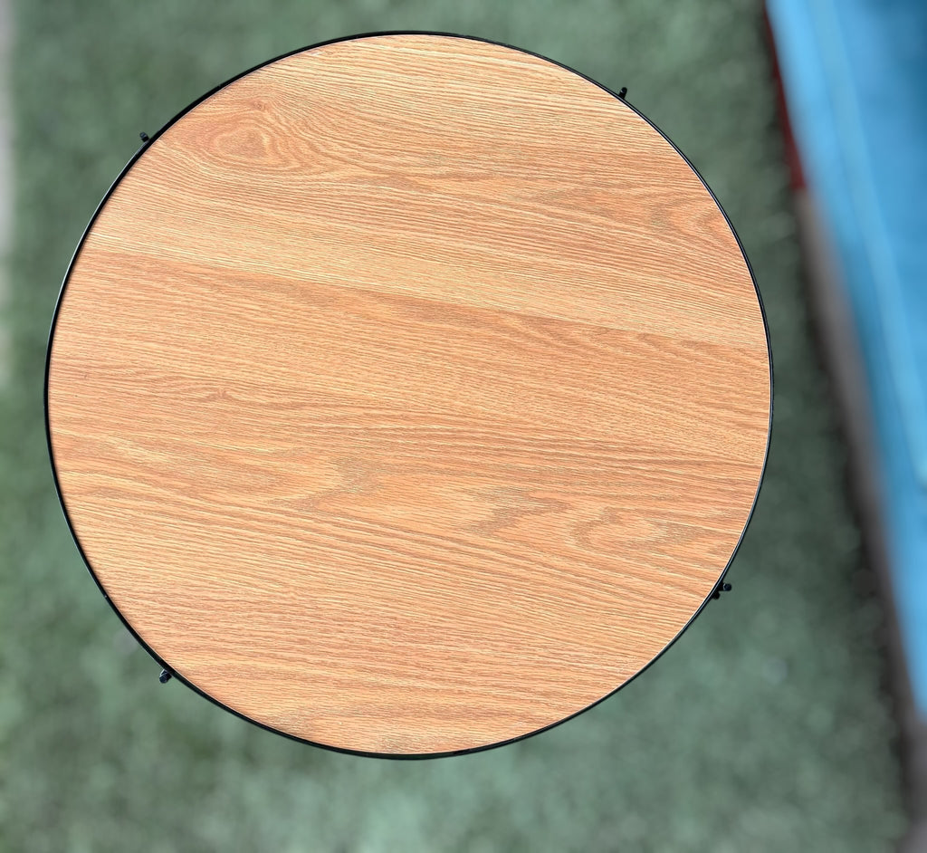 Round coffee table