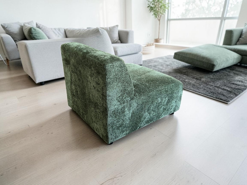 Minimalist Accent Lounge Chair – Olive / Forest Green