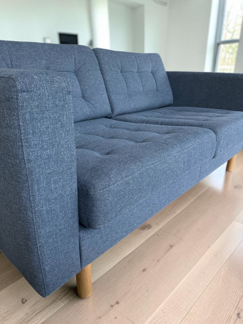 Elegant & Comfortable Living Room Sofa (Non-Sleeper)