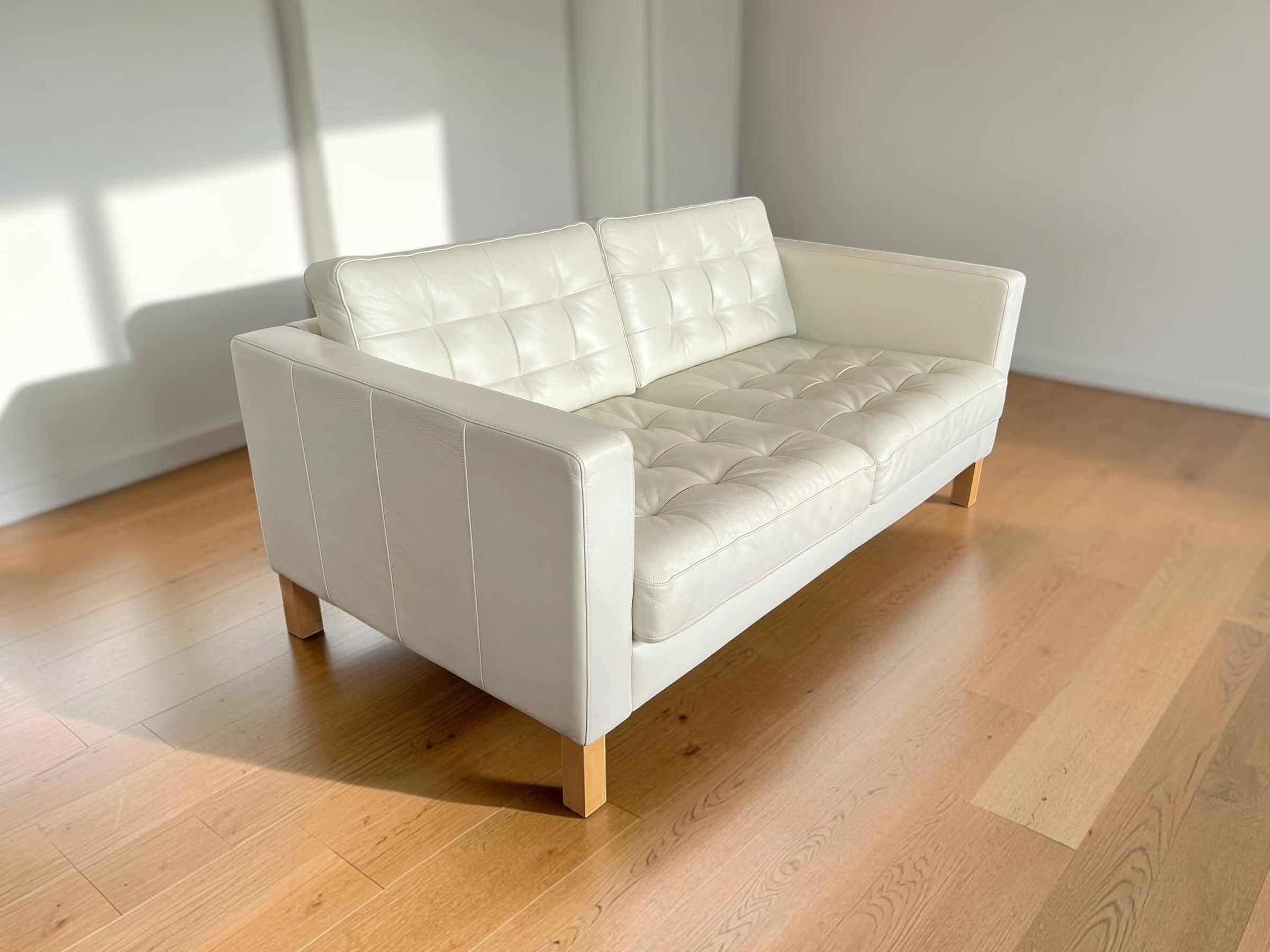 Elegant White Genuine Leather Sofa (165 cm)