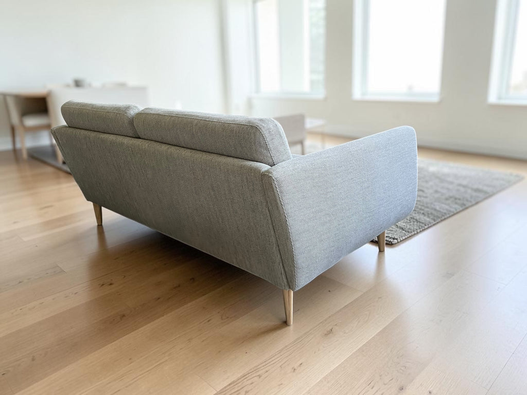 Elegant Light gray 3-Seater Sofa