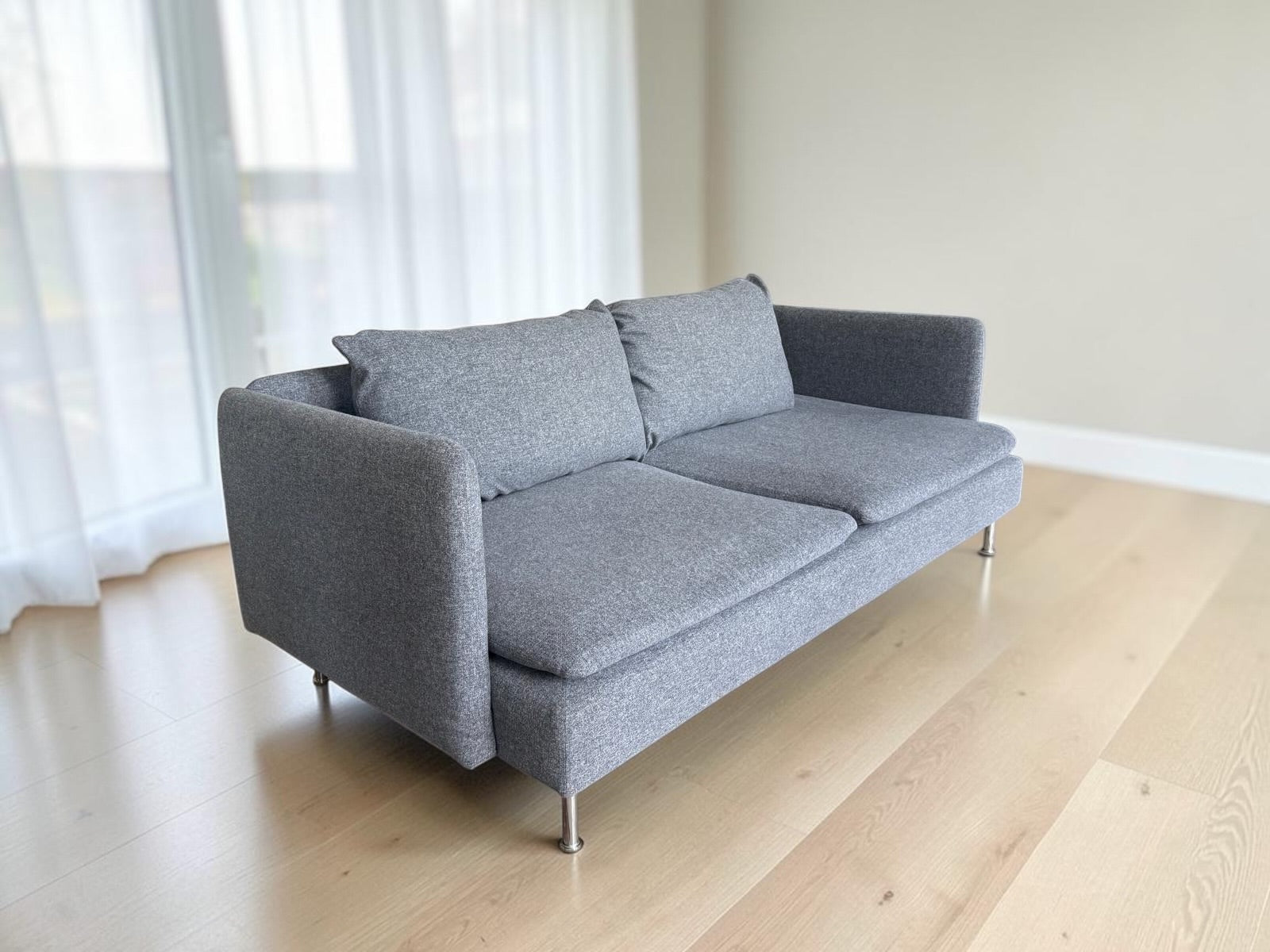 Modern Scandinavian-Style Grey Fabric 2-Seater Sofa
