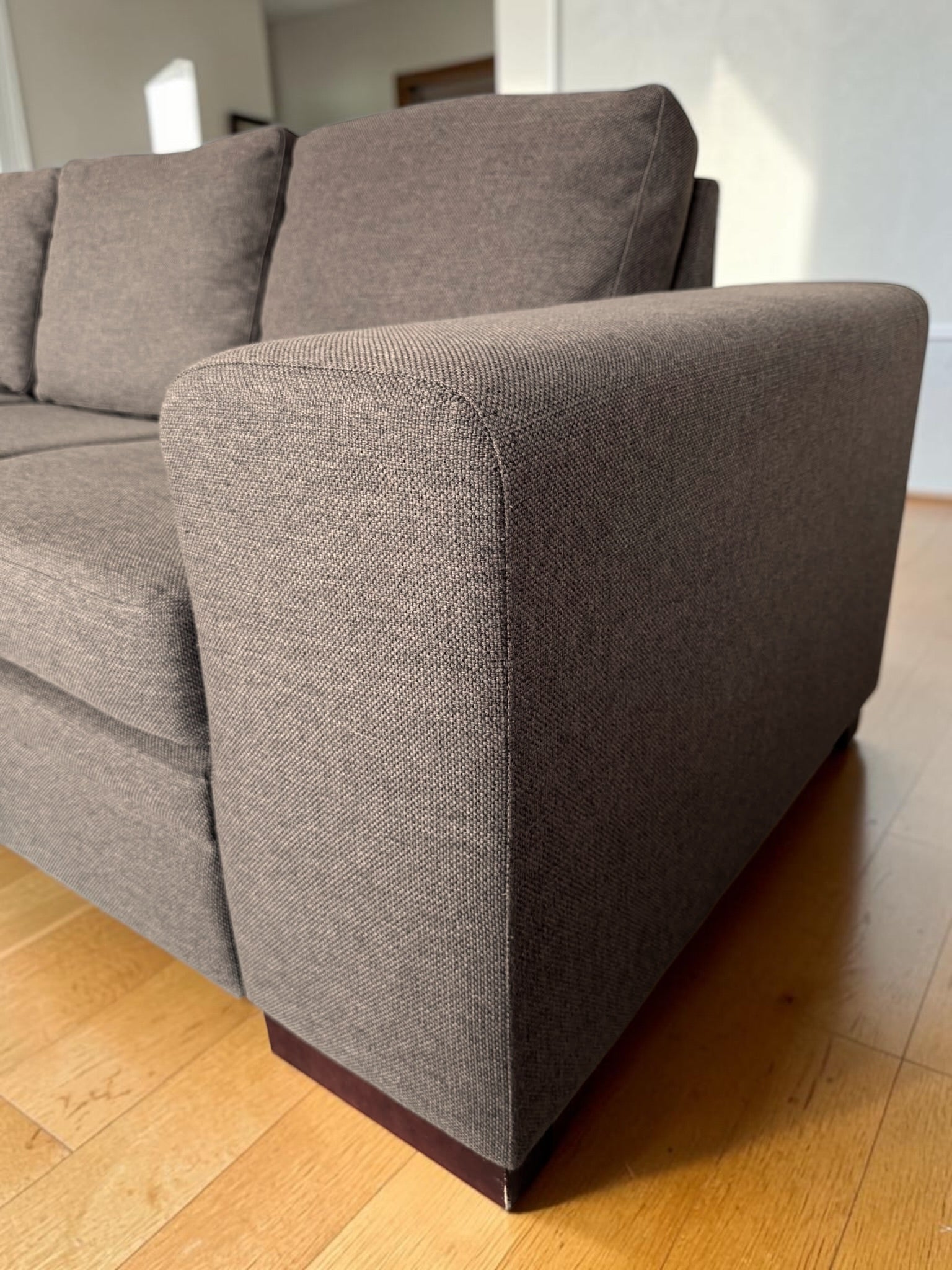 Reversible Corner L-Shape Sofa