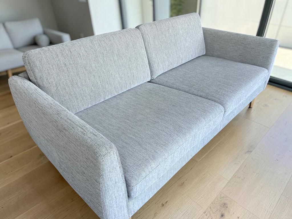 Elegant Light gray 3-Seater Sofa